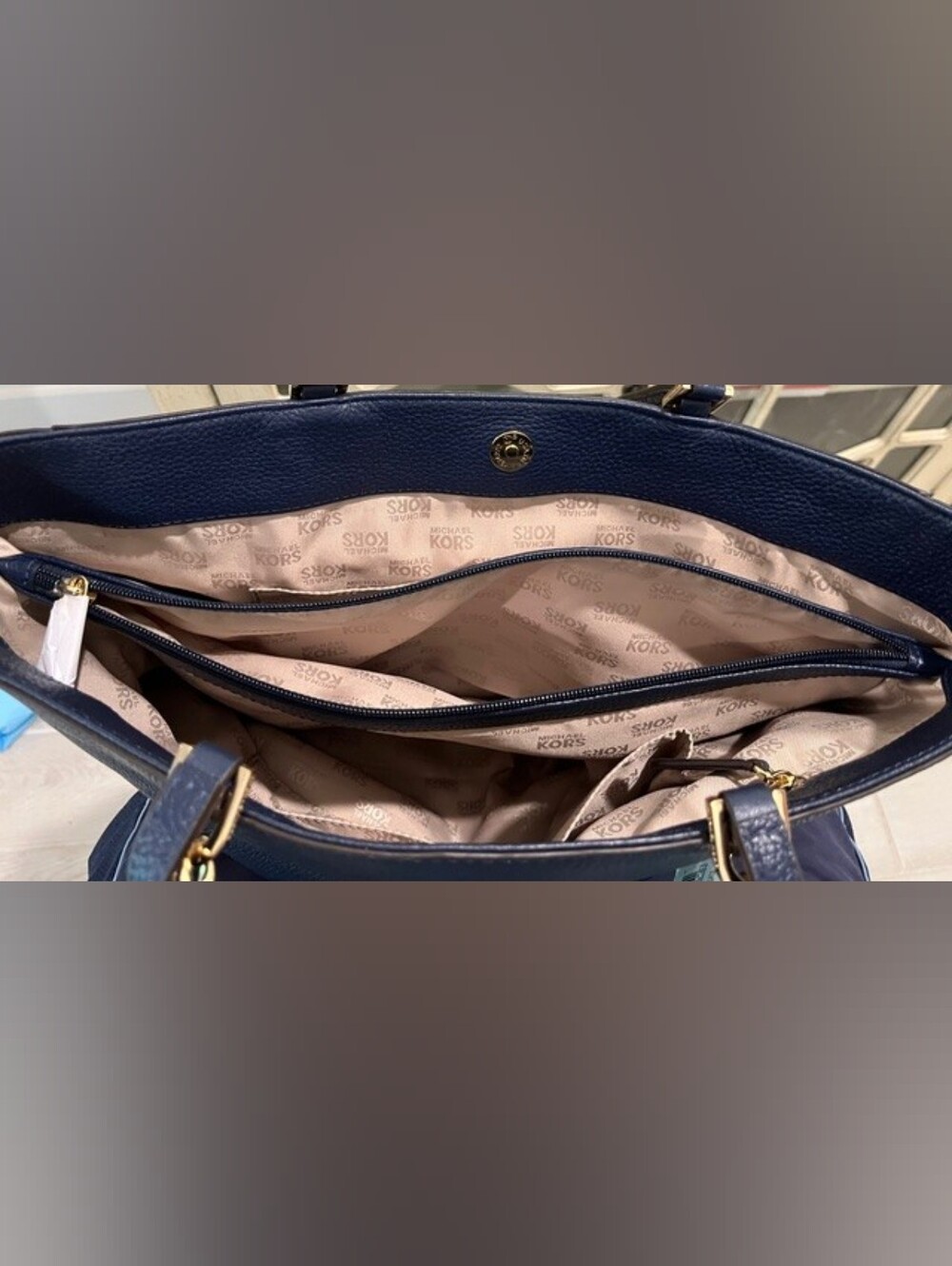 Michael Kors Navy Pebbled Leather Large Harper Tote W/Goldtone Trim New With Tag - Picture 6 of 16